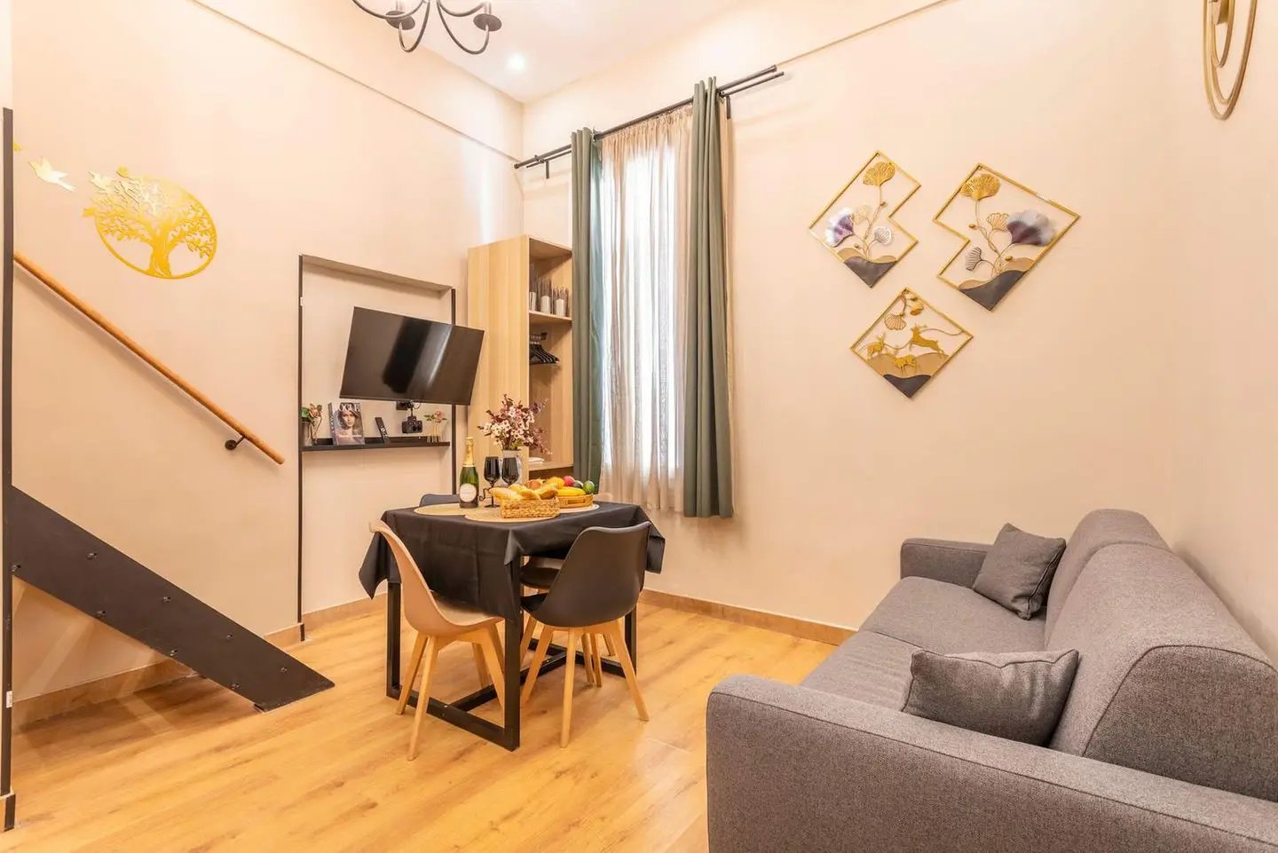 Appartement à louer, 2m², Marseille 6ème