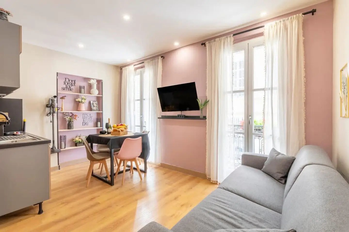 Appartement à louer, 27m², Marseille 6ème