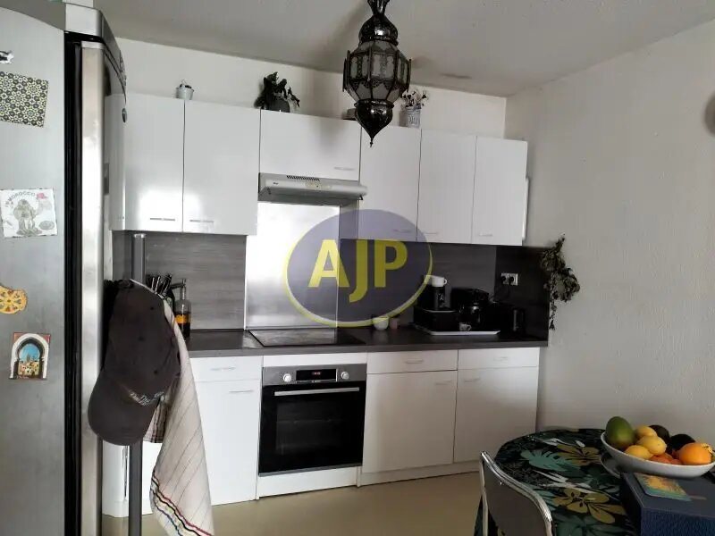 Appartement à vendre, 60m², Rochefort