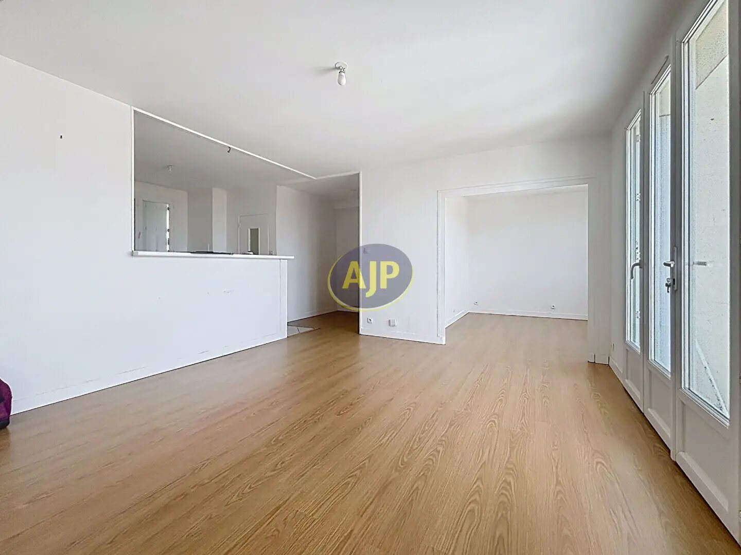 Appartement à louer, 72m², Rochefort