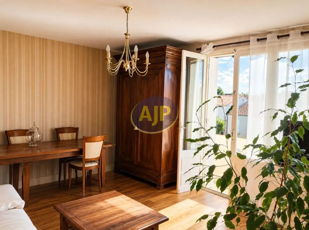 Appartement à vendre, 69m², Rochefort