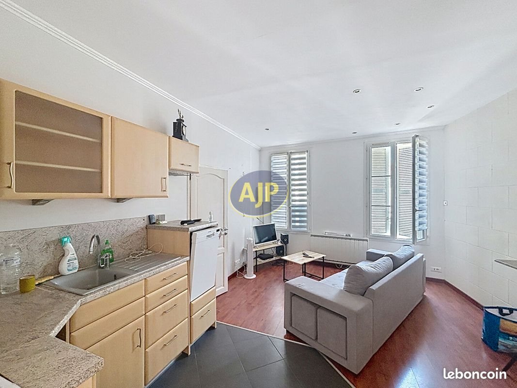 Appartement à louer, 51m², Rochefort