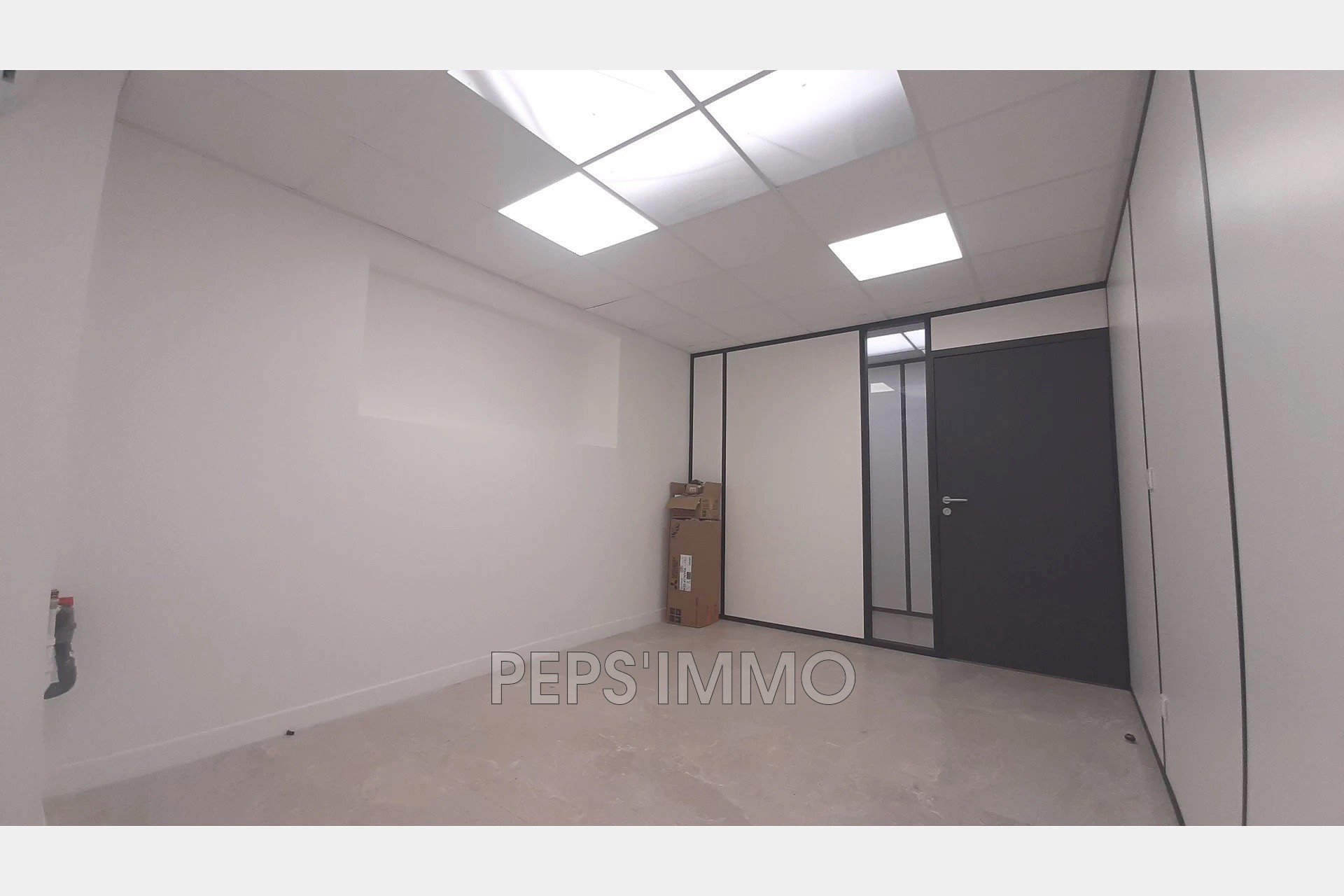 Maison à louer, 13m², Châteauneuf-les-Martigues