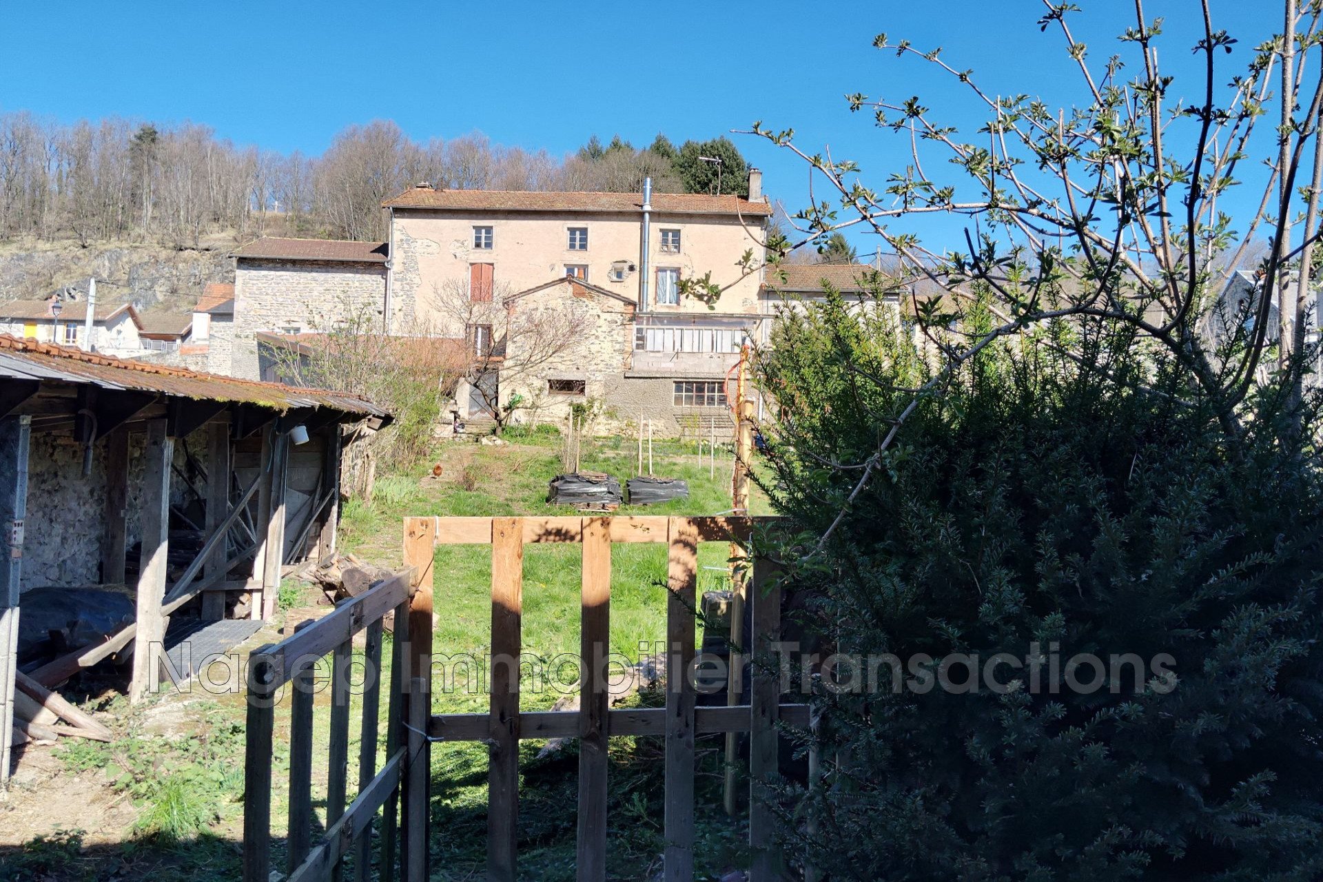 Maison à vendre, 170m², Ferrières-sur-Sichon