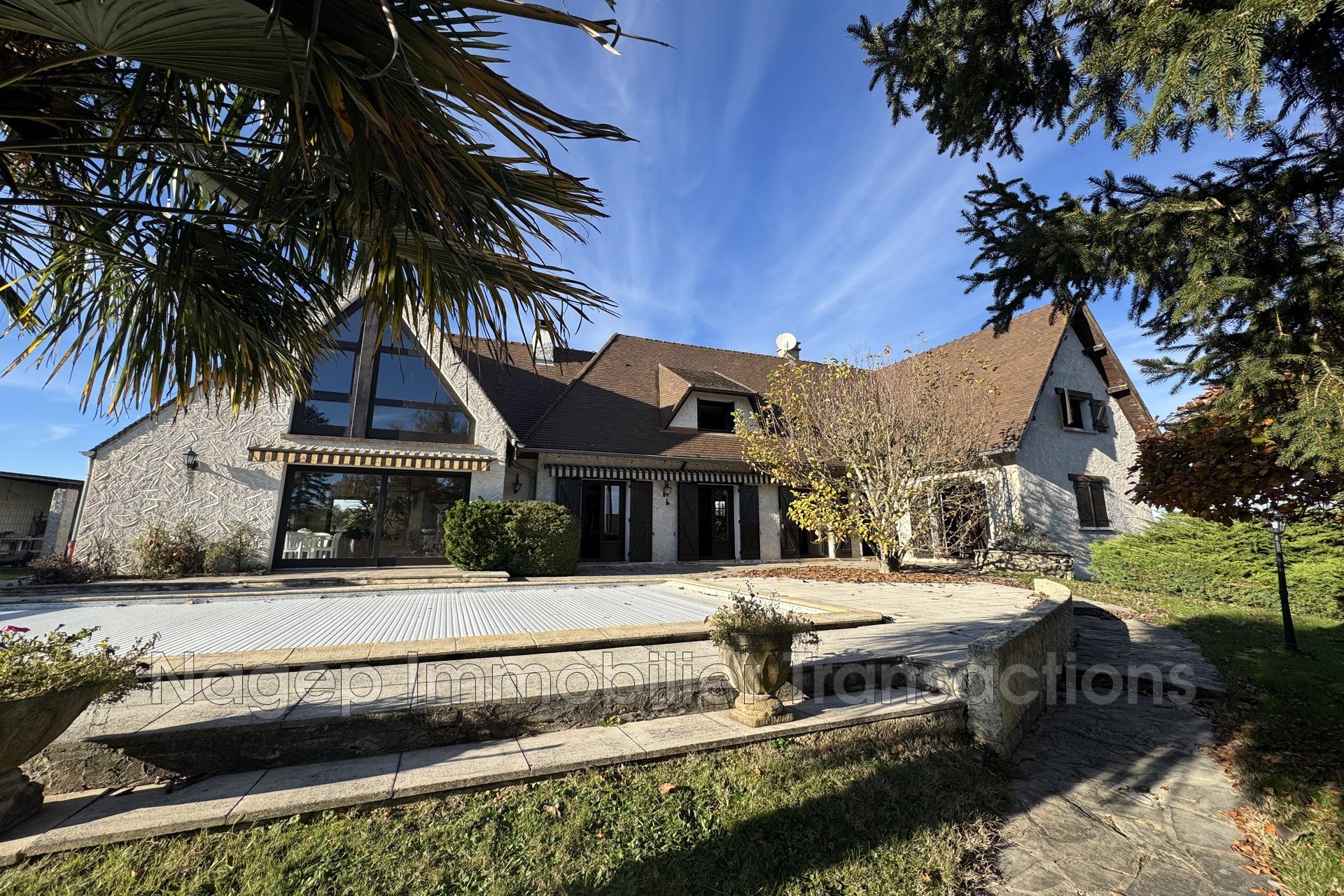 Maison à vendre, 259m², Saint-Rémy-en-Rollat