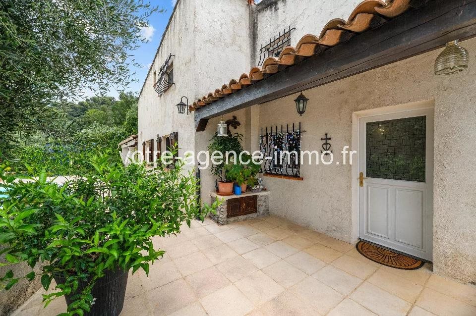 Maison à vendre, 142m², Peille