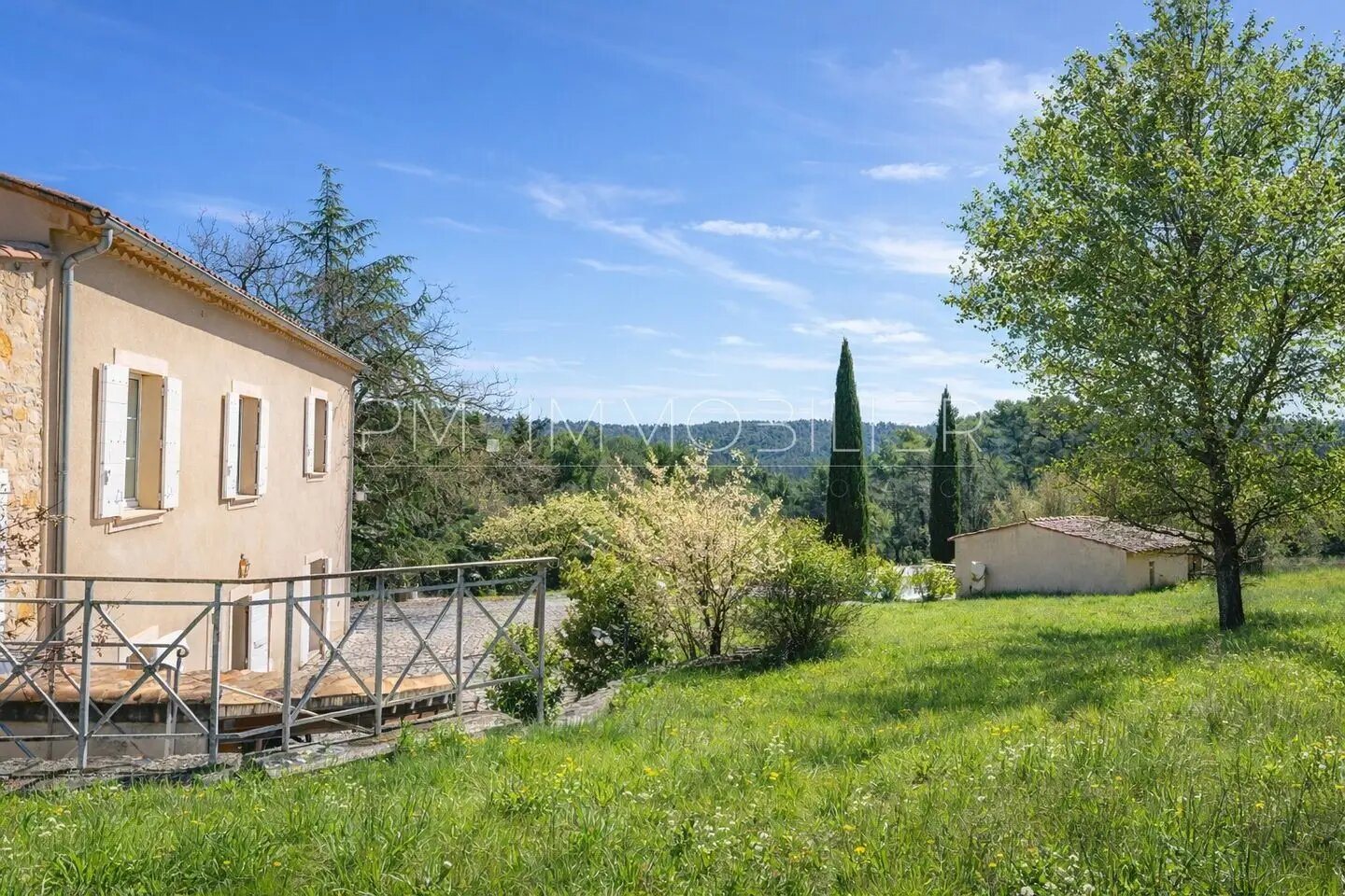 Maison à vendre, 250m², Ansouis