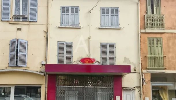 Maison à vendre, 180m², Saint-Martin-de-Crau