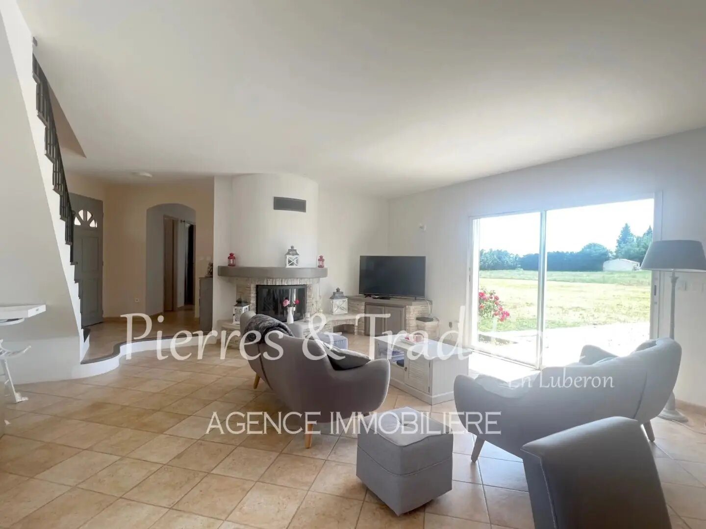 Maison à vendre, 150m², Simiane-la-Rotonde