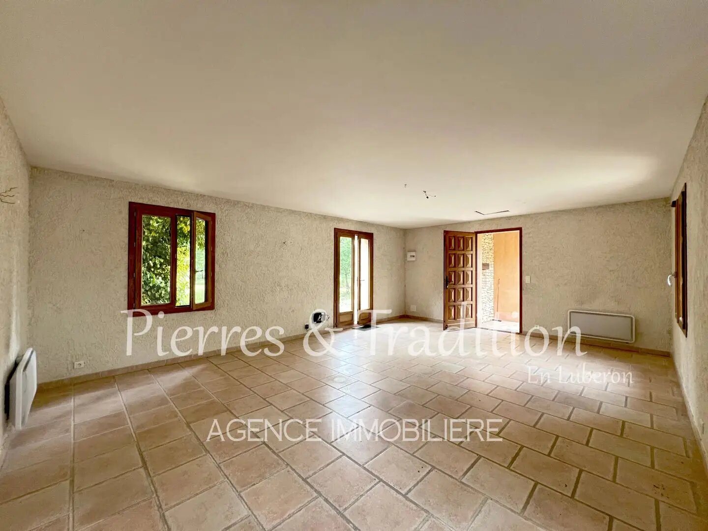 Maison à vendre, 131m², Saint-Saturnin-lès-Apt