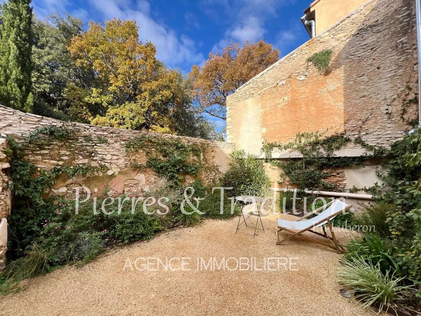 Maison à vendre, 103m², Saint-Saturnin-lès-Apt