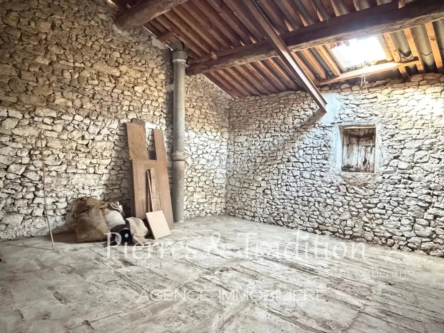 Maison à vendre, 90m², Céreste-en-Luberon