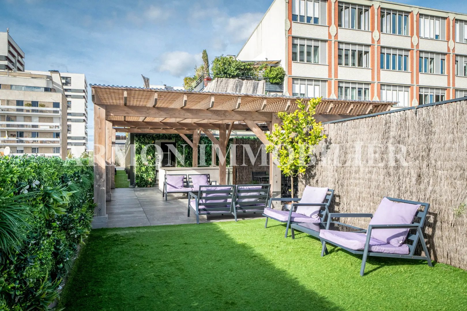 Appartement à louer, 90m², Paris 19ème
