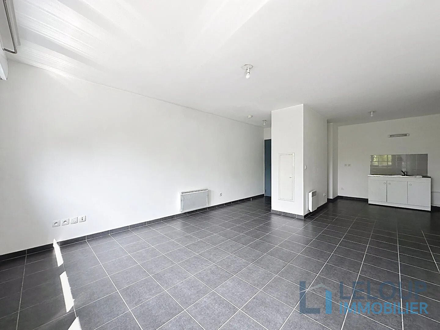 Appartement à louer, 48m², Mont-Saint-Aignan