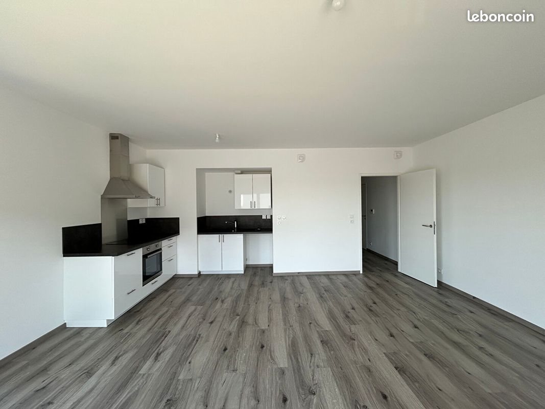 Appartement à louer, 67m², Couëron