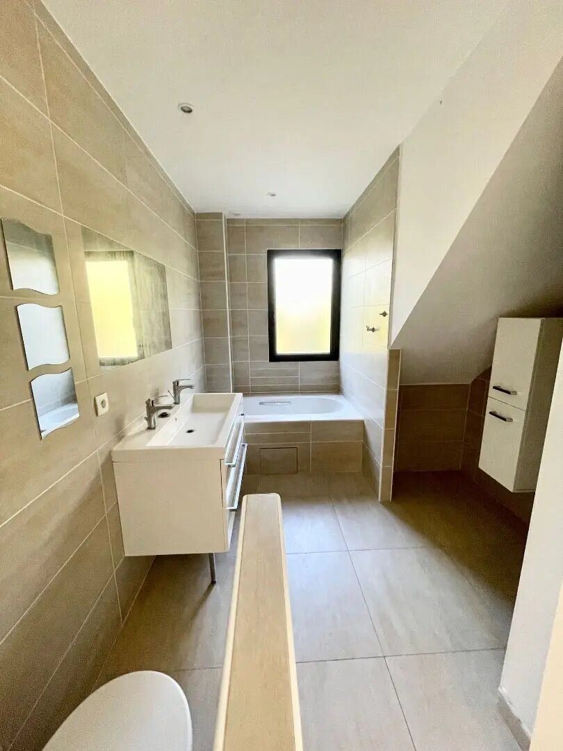Maison à louer, 155m², Villeneuve-lès-Bouloc