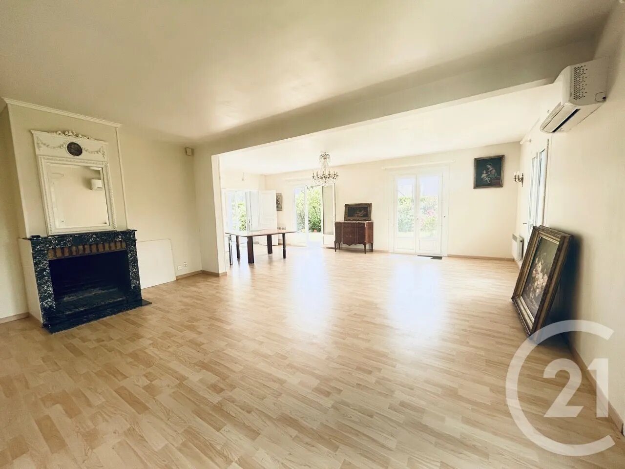 Maison à vendre, 198m², Angerville-la-Campagne