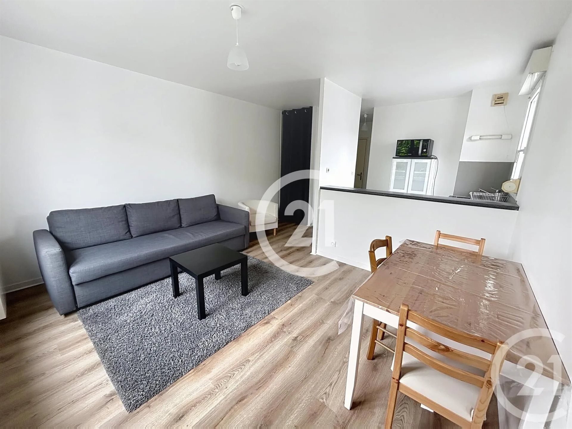Appartement à louer, 26m², Evreux