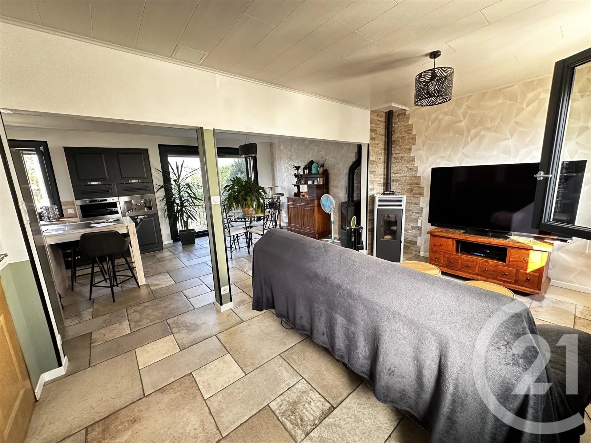 Maison à vendre, 77m², Conches-en-Ouche