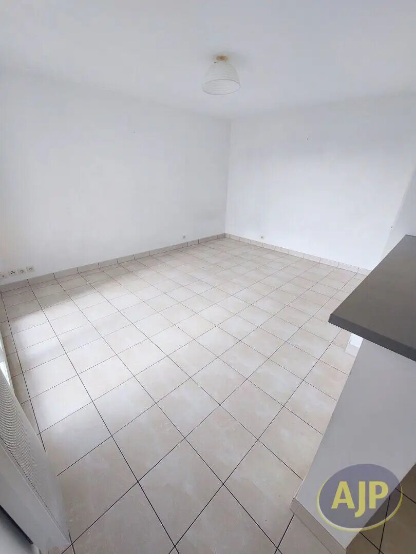 Appartement à louer, 28m², Nantes