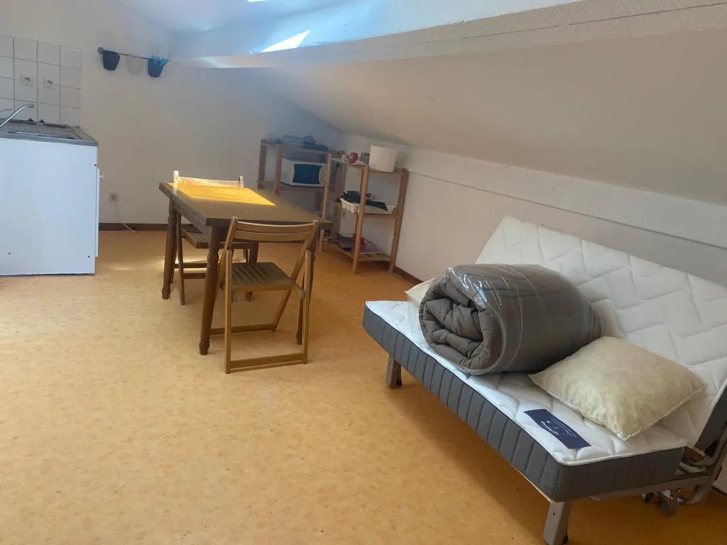 Appartement à louer, 14m², Valence