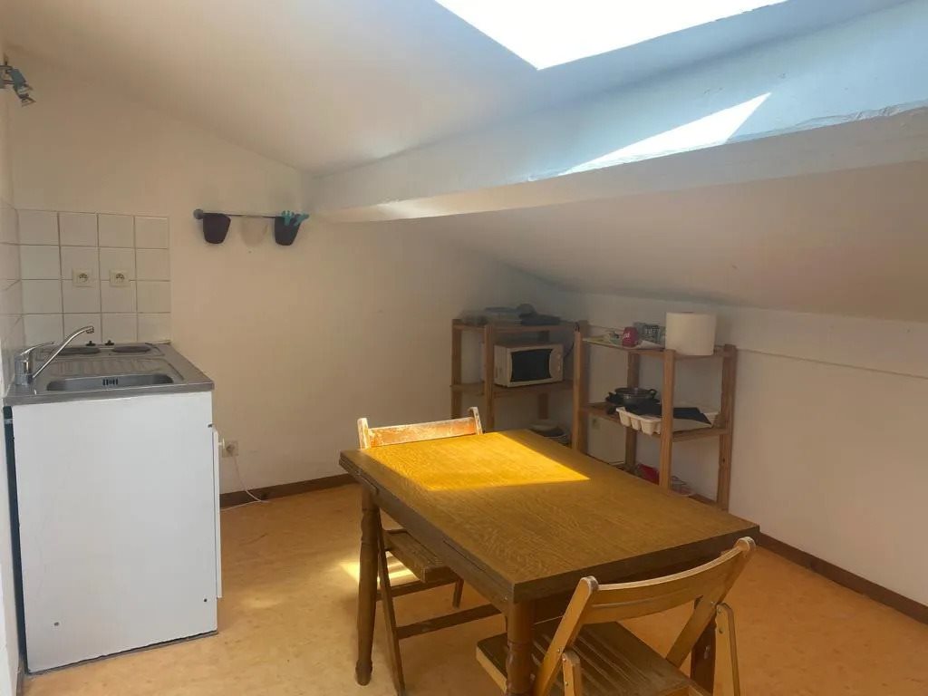 Appartement à louer, 14m², Valence