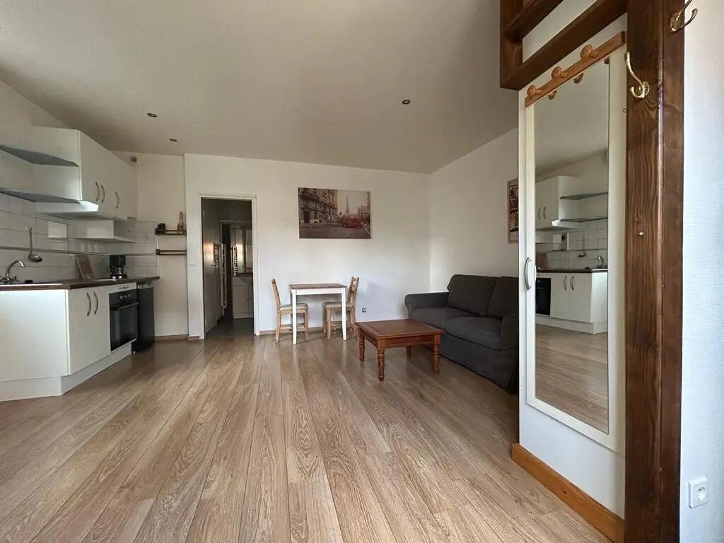 Appartement à louer, 27m², Epône
