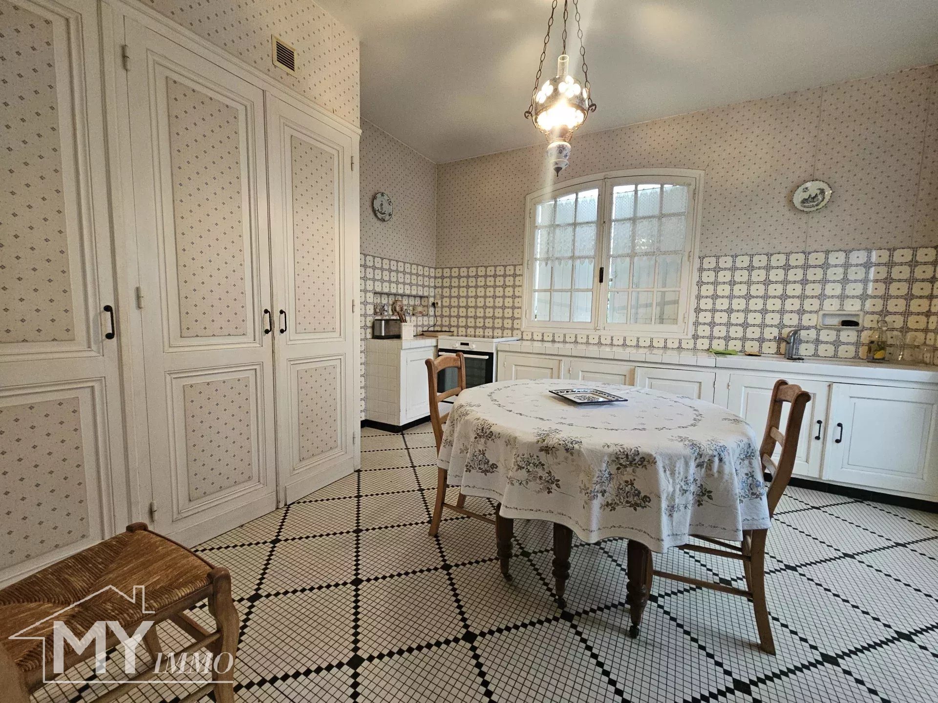 Maison à vendre, 180m², Pineuilh