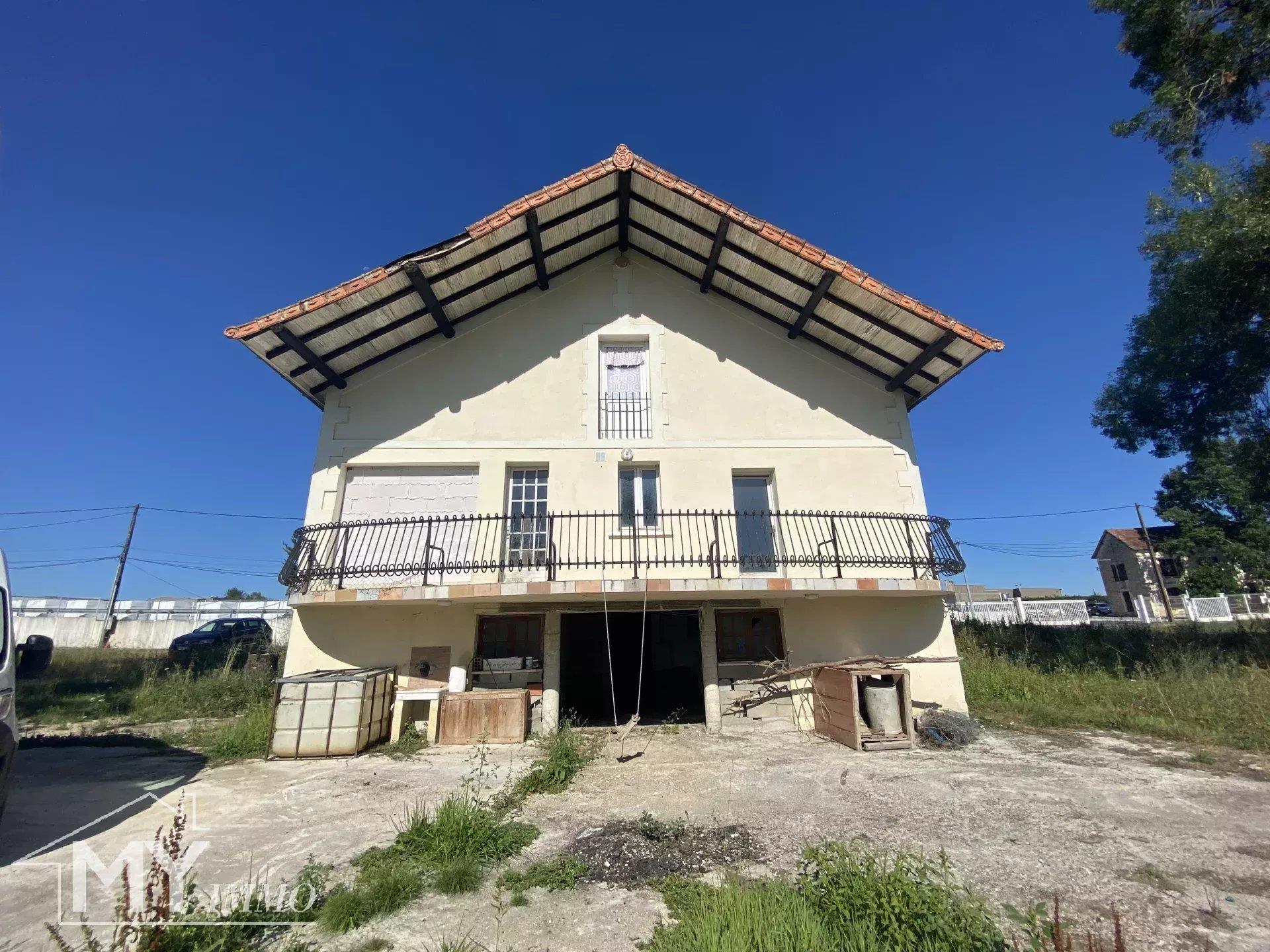 Maison à vendre, 168m², Saint-Martin-de-Gurson