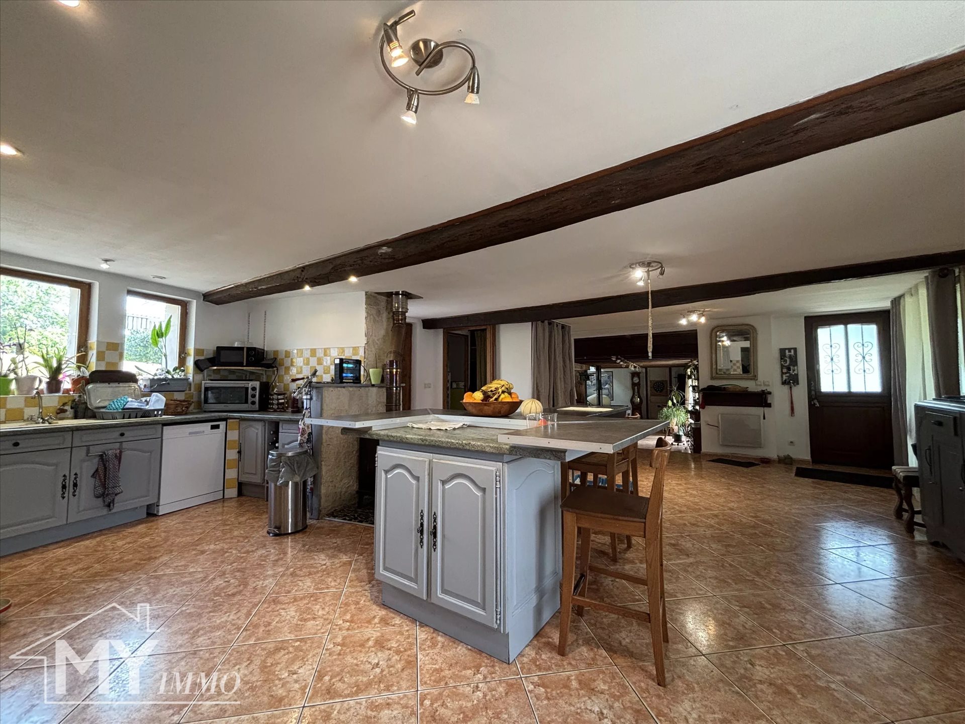 Maison à vendre, 382m², La Roquille
