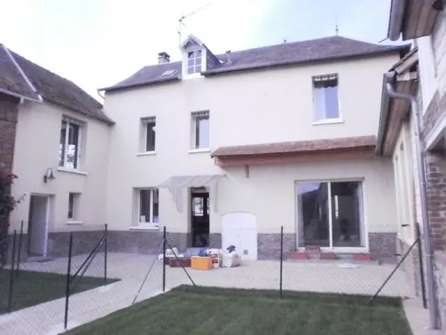 Maison à louer, 155m², Criquebeuf-sur-Seine