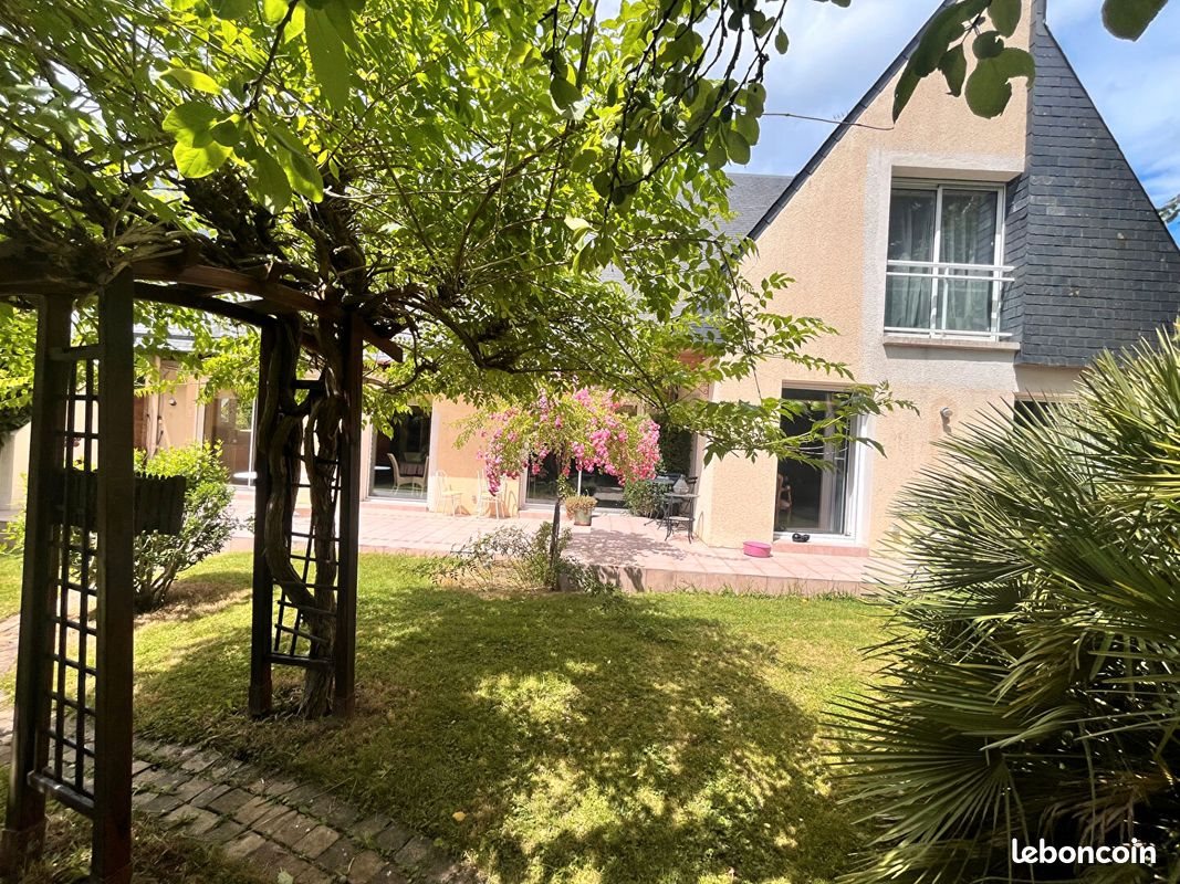 Maison à vendre, 241m², Saint-Grégoire