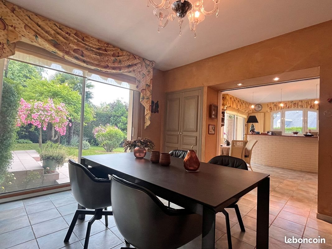 Maison à vendre, 241m², Saint-Grégoire