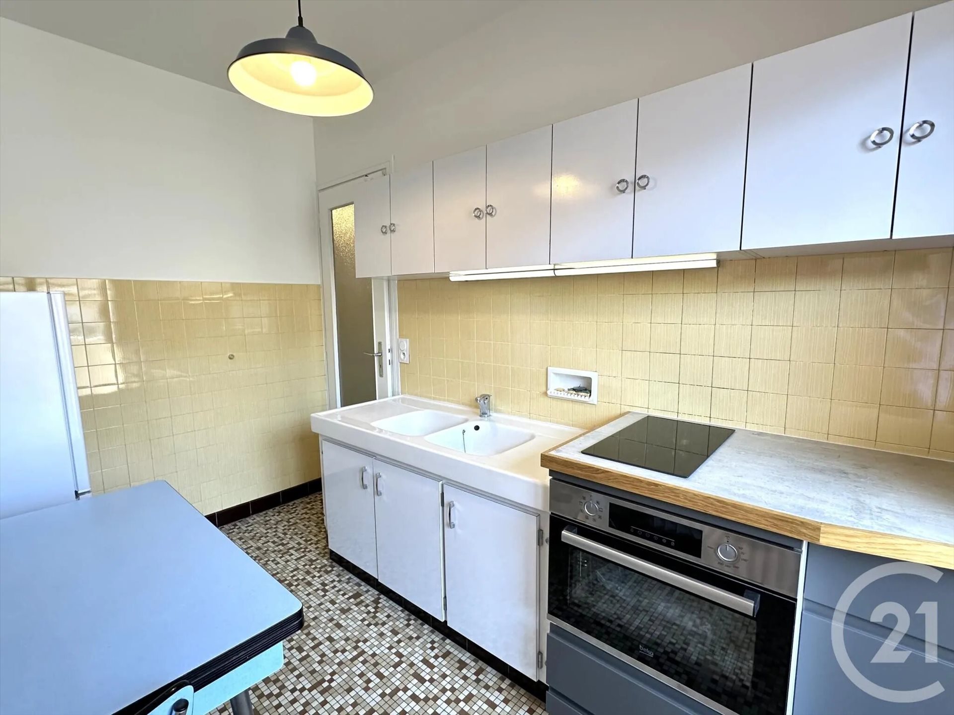 Appartement à louer, 30m², Aix-les-Bains