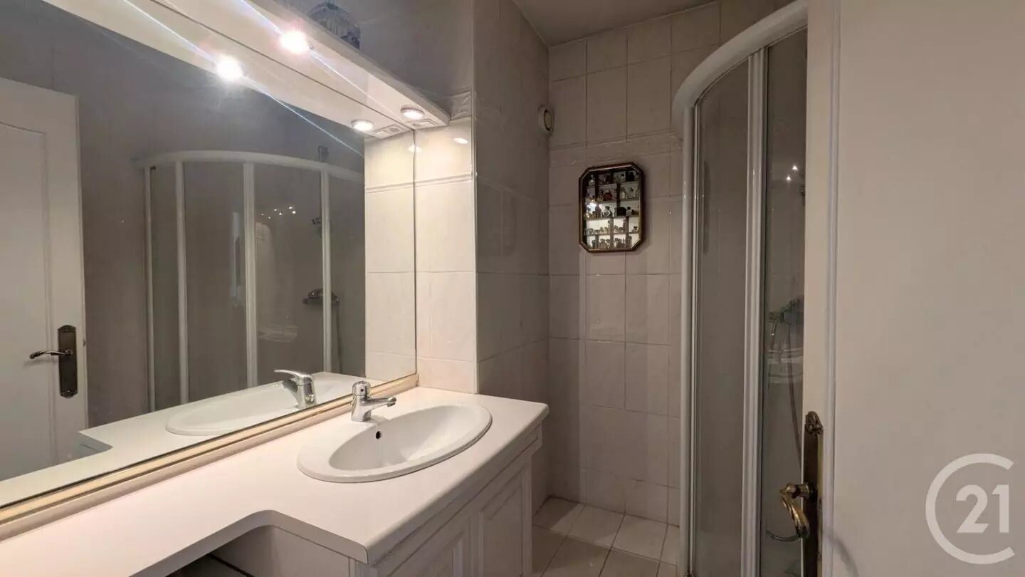 Appartement à vendre, 77m², Aix-les-Bains