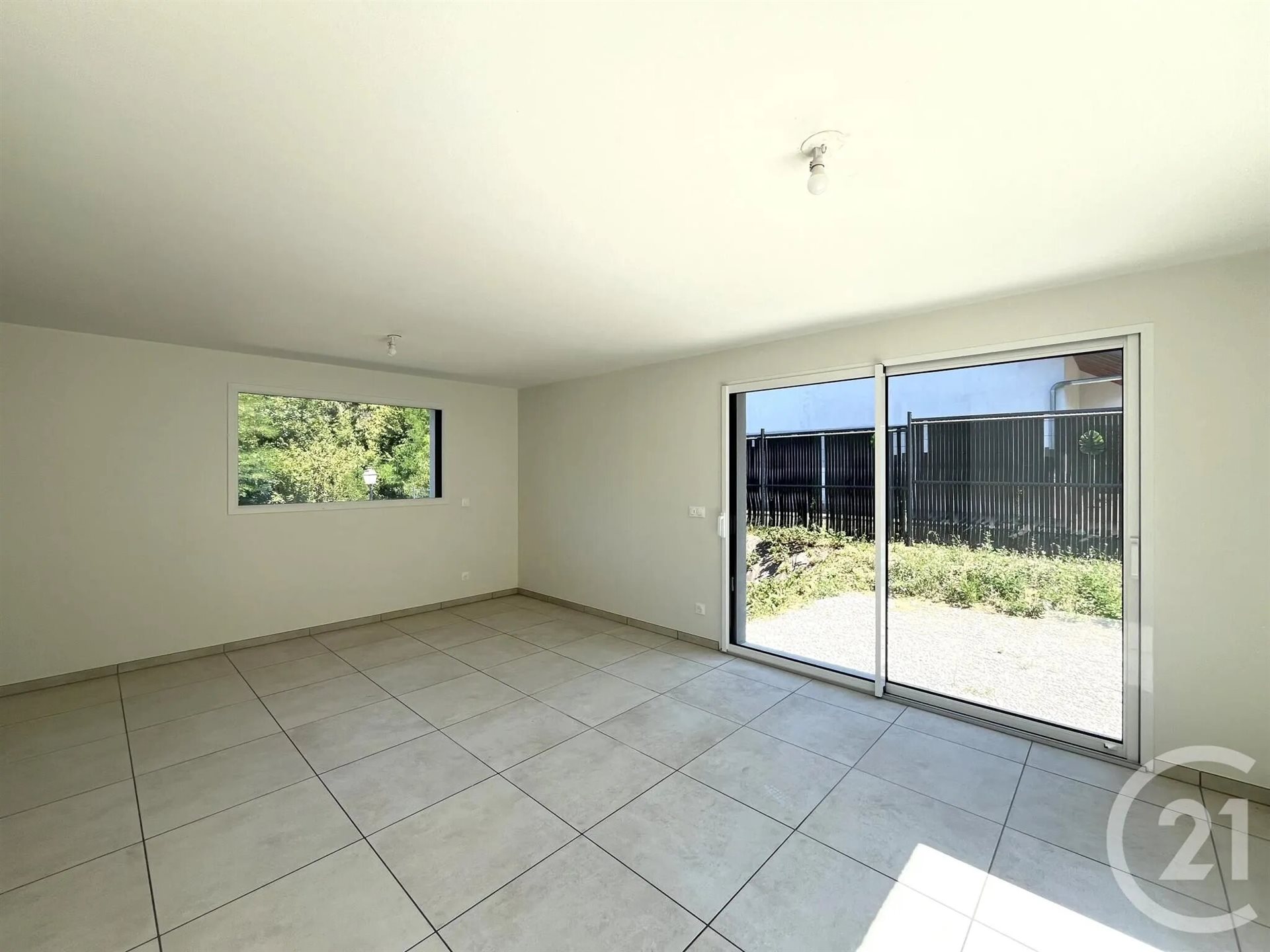 Appartement à louer, 76m², Aix-les-Bains