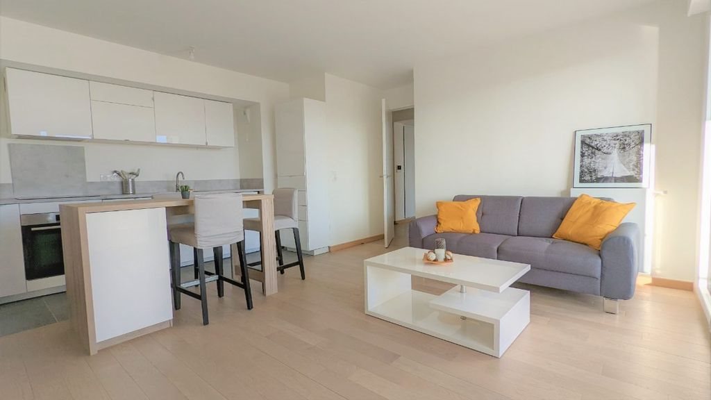 Appartement à louer, 59m², Courbevoie