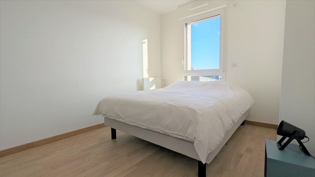 Appartement à louer, 59m², Courbevoie