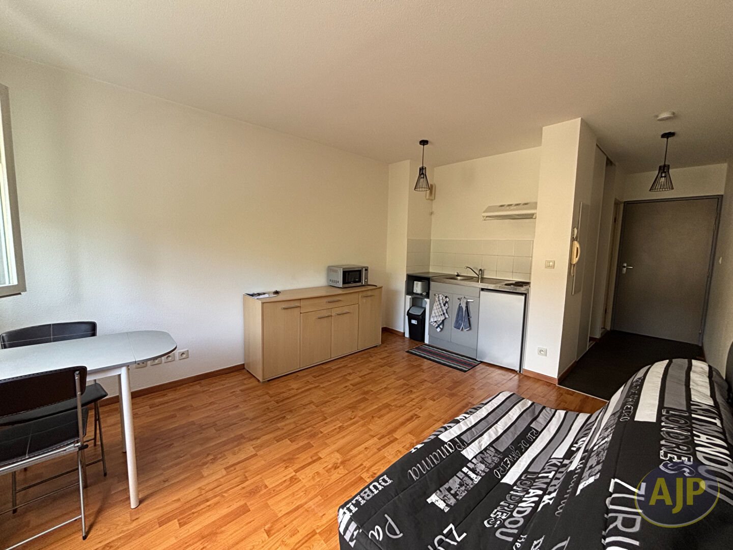 Appartement à louer, 22m², Bordeaux