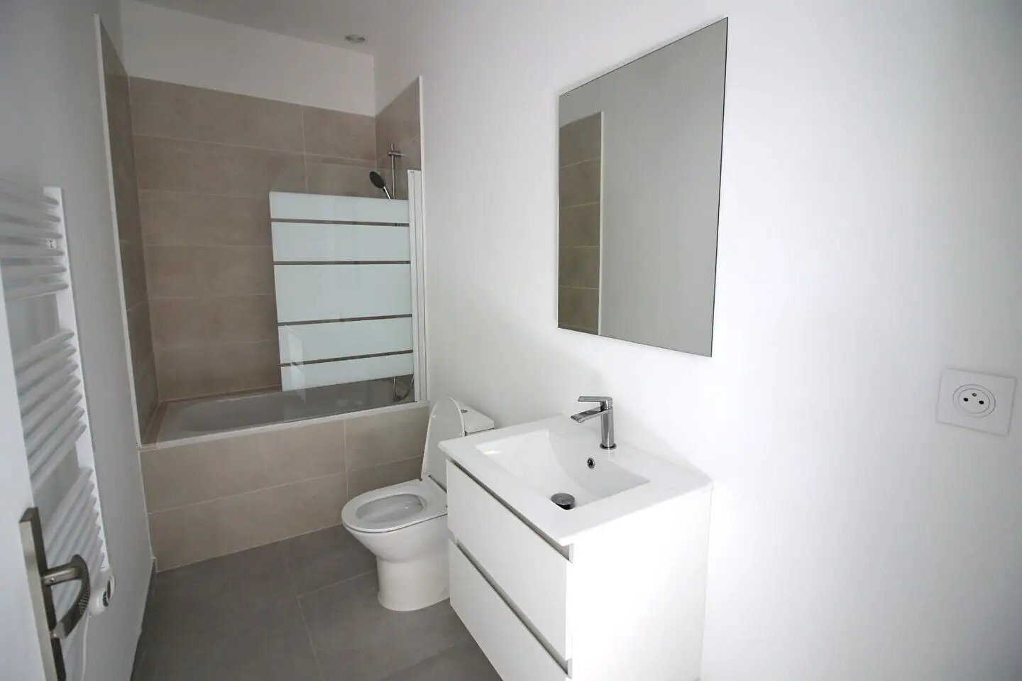 Appartement à vendre, 40m², Nîmes