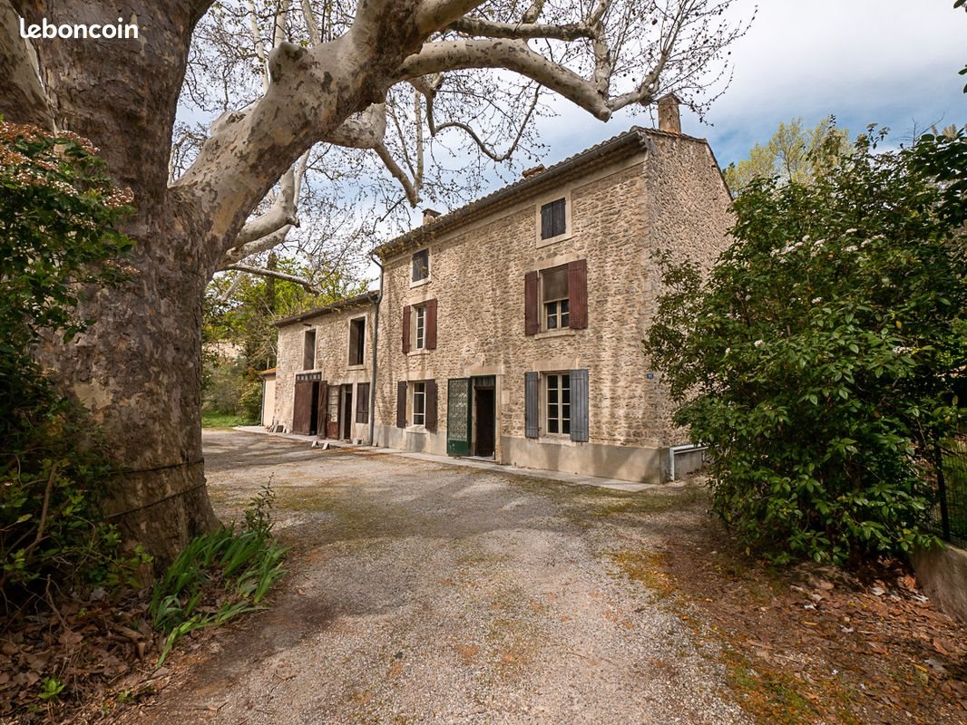 Appartement à vendre, 110m², Caumont-sur-Durance