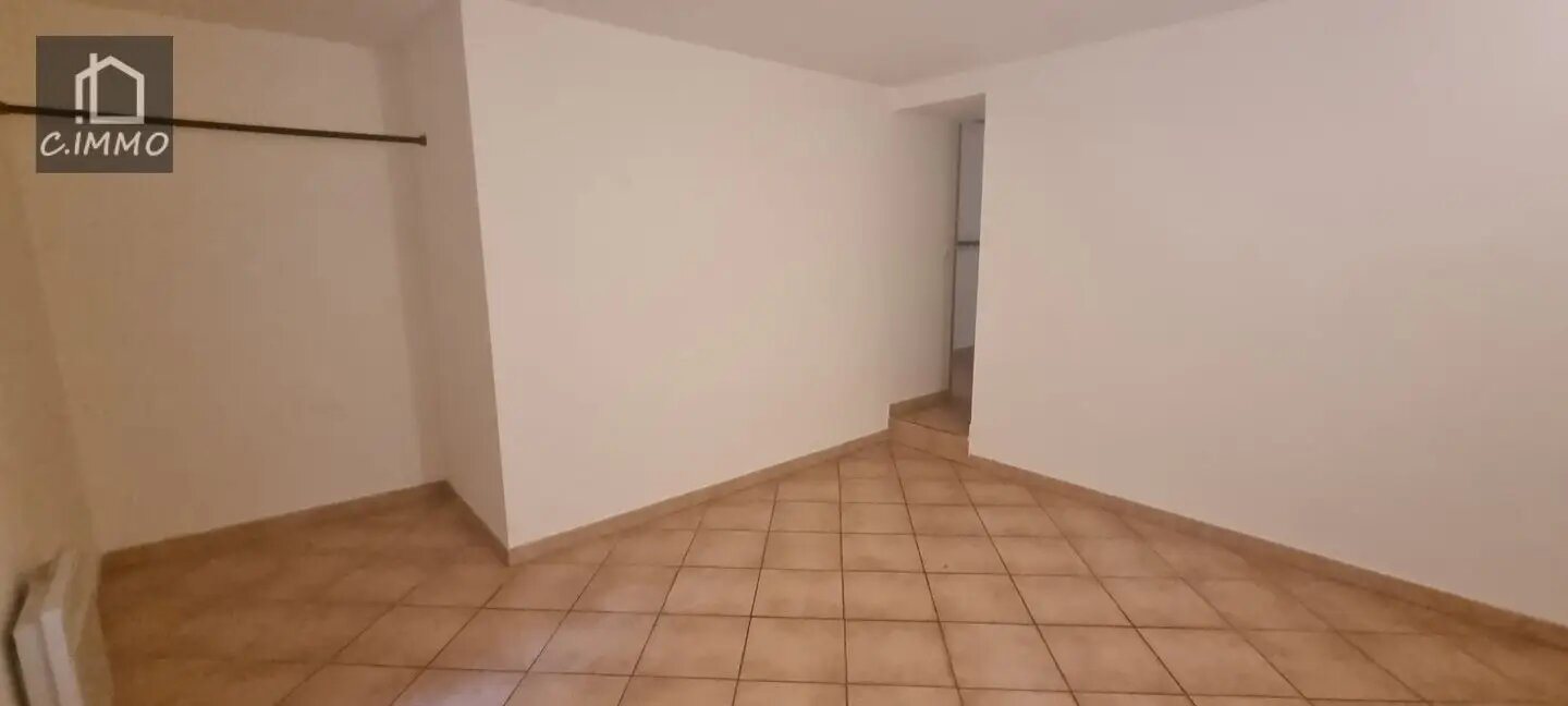 Appartement à louer, 80m², Abeilhan
