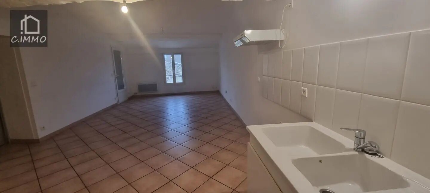 Appartement à louer, 80m², Abeilhan