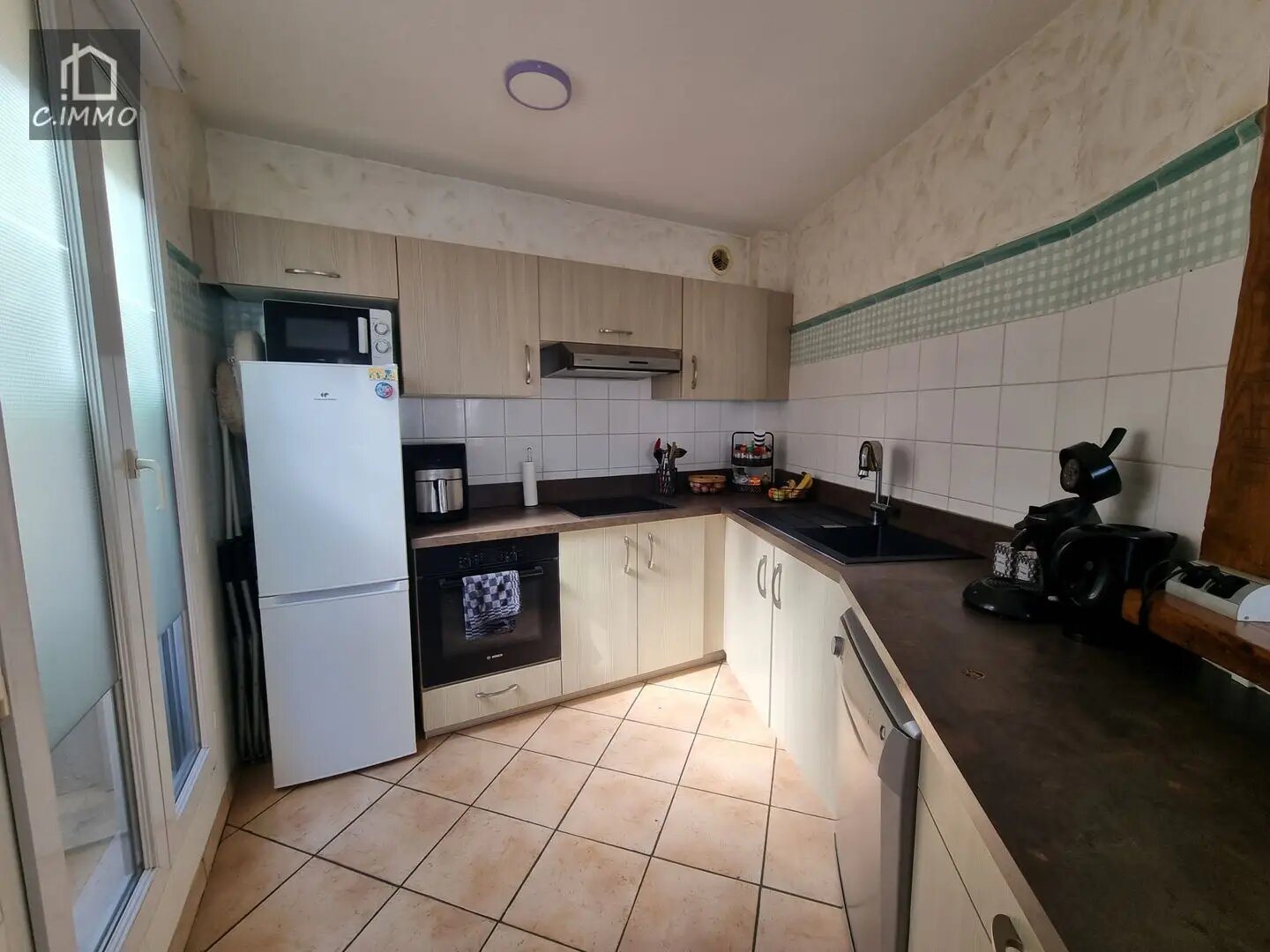 Appartement à louer, 70m², Corneilhan