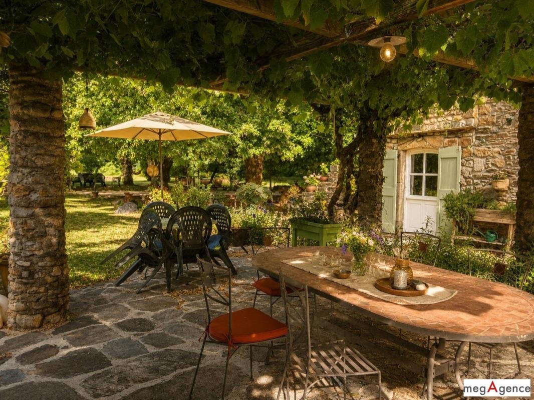 Maison à vendre, 110m², Florac Trois Rivières