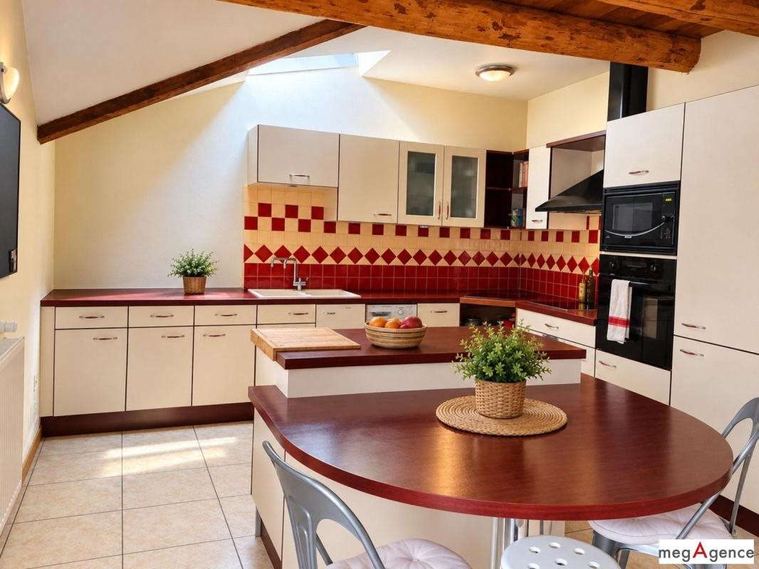 Maison à vendre, 102m², Meyrueis
