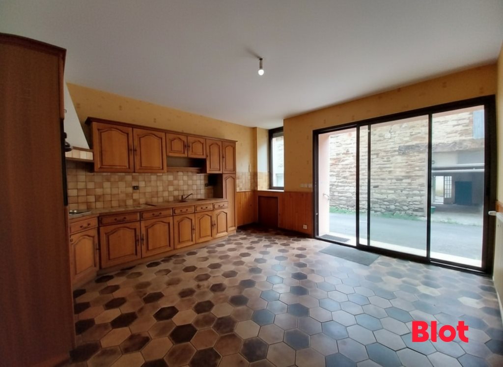 Maison à vendre, 196m², Lusanger