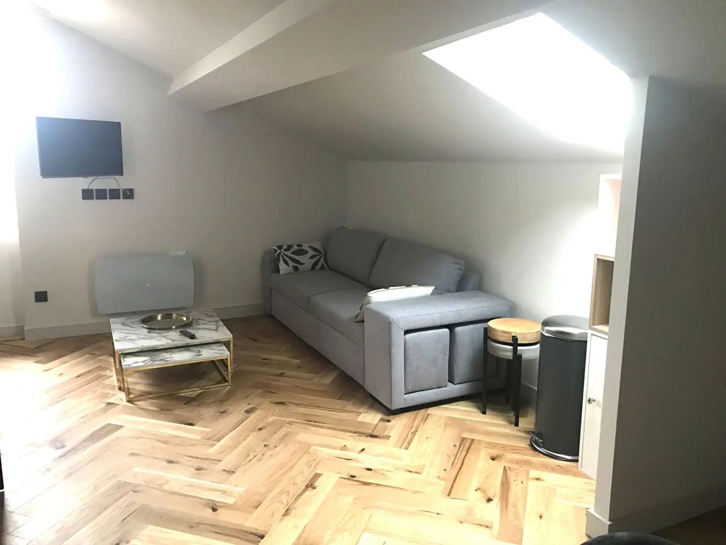 Appartement à louer, 26m², La Tour-de-Salvagny