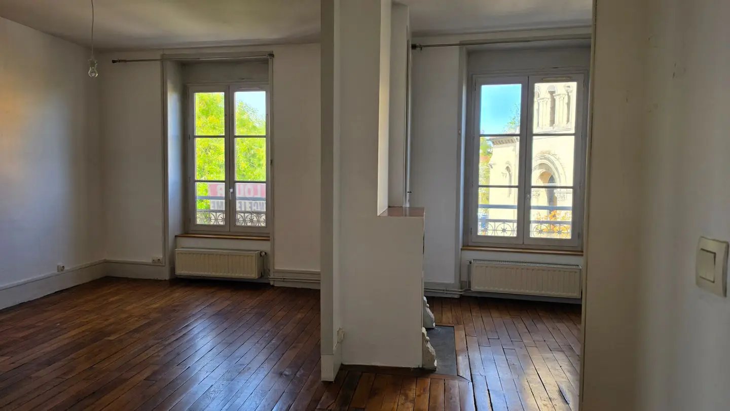 Appartement à louer, 97m², Écully