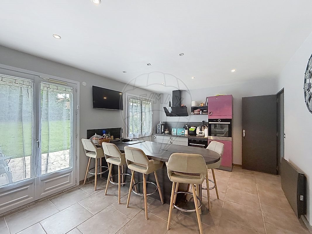 Maison à vendre, 147m², Subligny